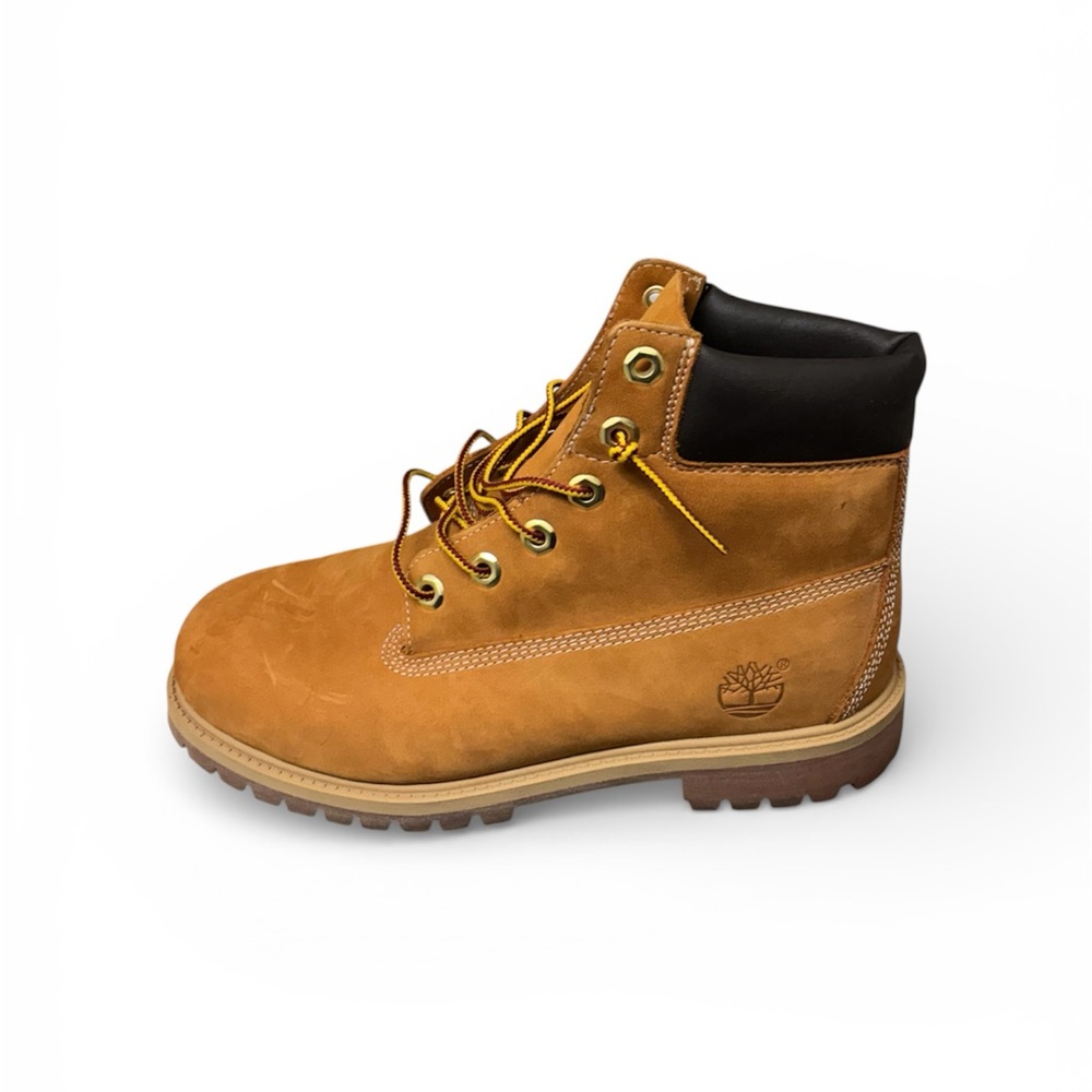 6” Timberland Boots. Still Butter‼️